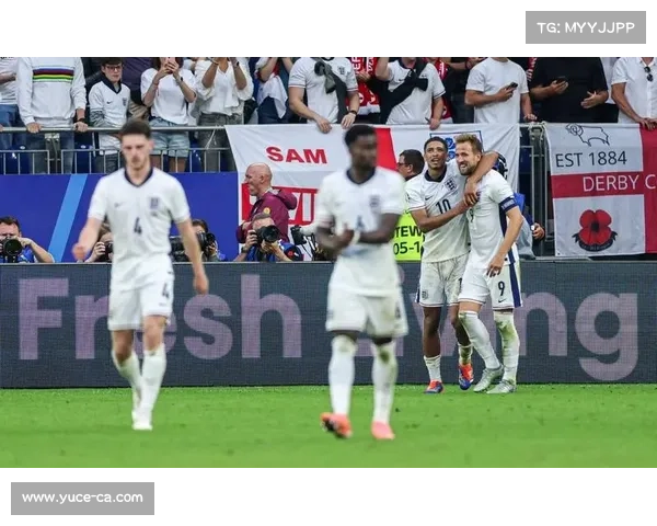 特维斯替补 15 分钟大四喜！世界联 5-4 逆转英格兰