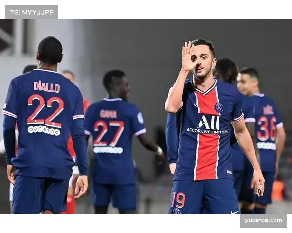 纳纳西闪耀法甲赛场，斯特拉斯堡3-0击退欧塞尔扩大优势